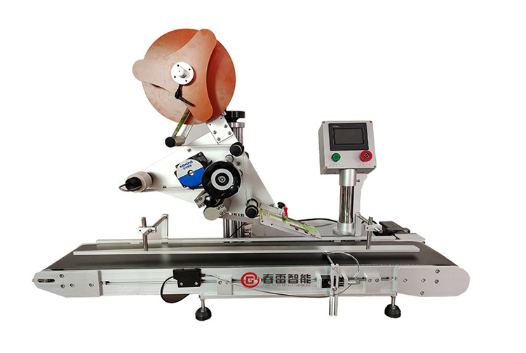 Vyplatí se koupit stolní plně automatický plochý etiketovací stroj? Kompletní analýza výhod a nevýhod!